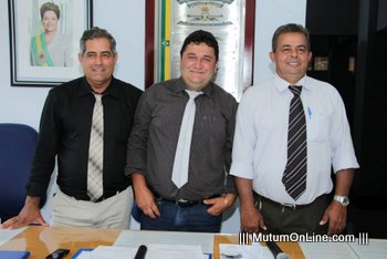 Tarciso Correa de Oliveira (Vice-presidente/PT), Washington Torres Hubner de Medeiros (Presidente/PV) e Gézio Nunes de Oliveira (Secretário/DEM)